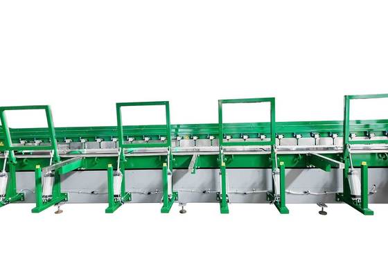 DVS Standard Plastic Sheet Welding Machine , 4 Meters Sheet Butt Fusion Welder